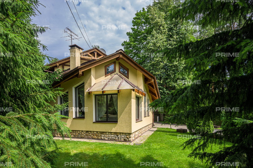 Домовладение с 3 спальнями 280 м2 в посёлке Немчиновка. Коттеджная застройка Фото 2