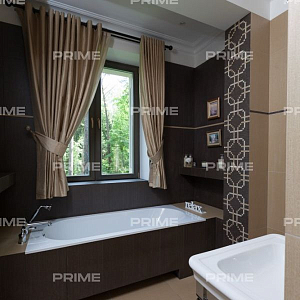 Домовладение с 5 спальнями 850 м2 в посeлке Жуковка-2 Фото 5