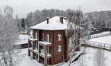 Домовладение с 4 спальнями 607 м2 в посёлке Ильичевка Фото 2