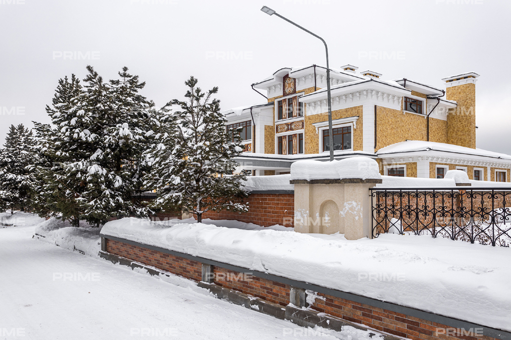Домовладение с 7 спальнями 1150 м2 в посёлке Азарово Фото 9