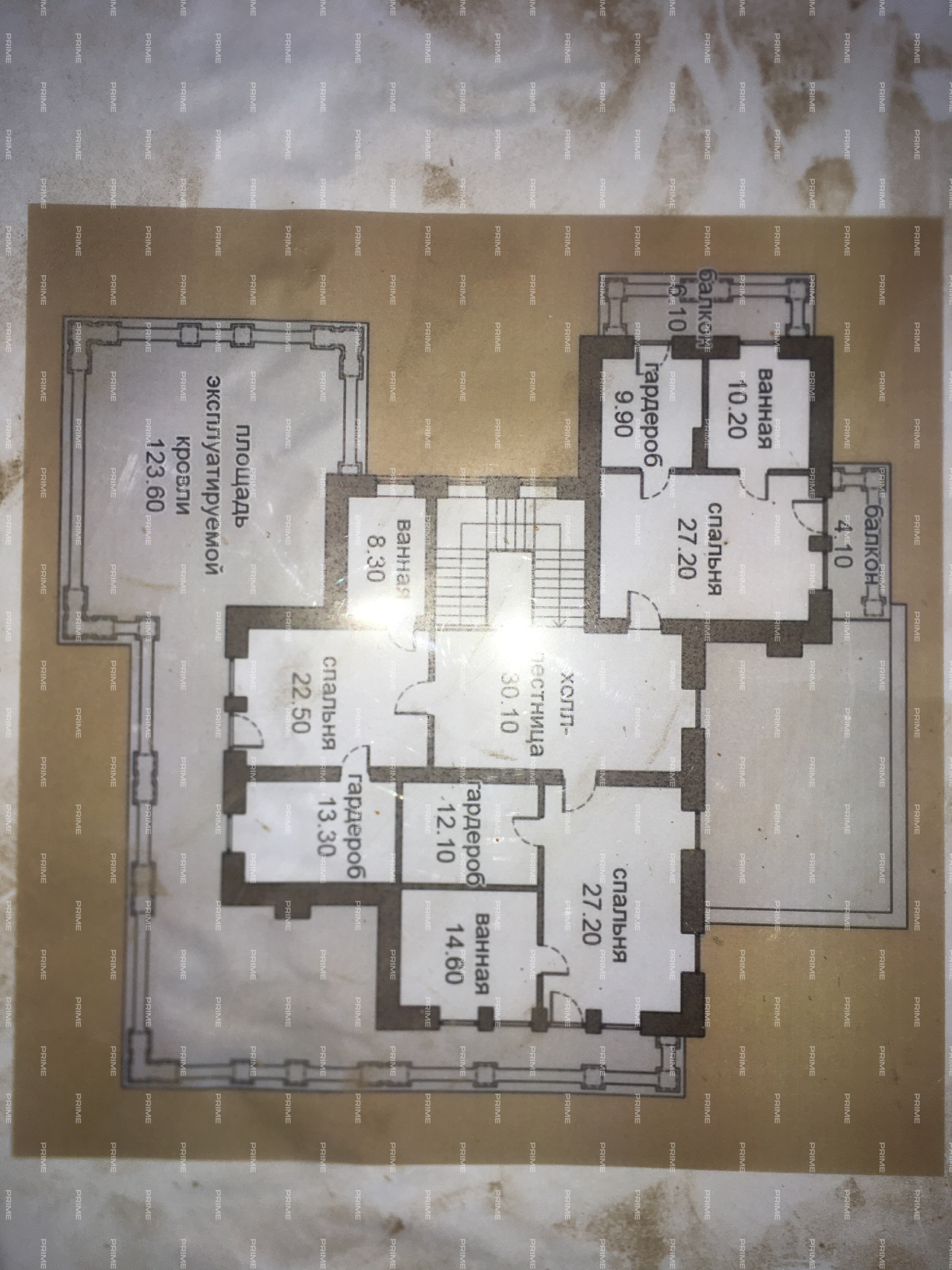Планировка Домовладение с 5 спальнями 645 м2 в посёлке Ренессанс парк
