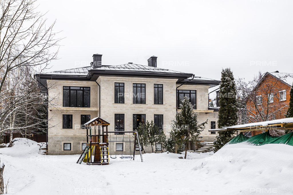 Домовладение с 5 спальнями 1000 м2 в посёлке Усадьба Подушкинского лесопарка Фото 15