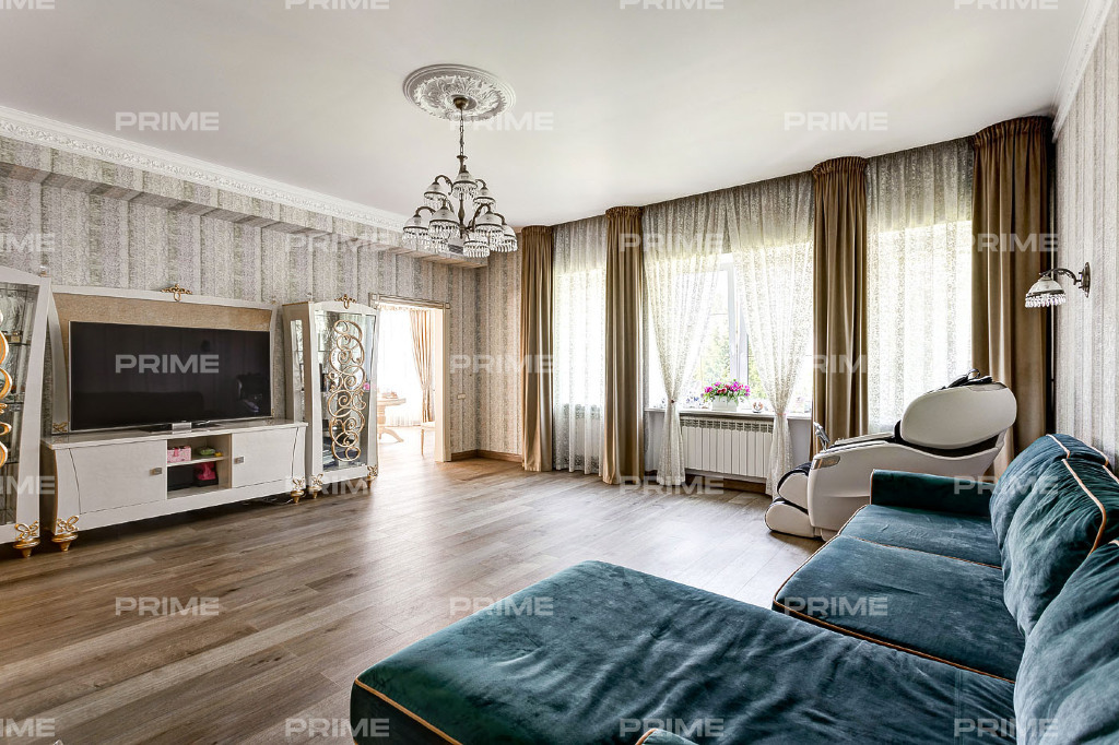 Домовладение с 4 спальнями 800 м2 в посёлке Ветеран Фото 10