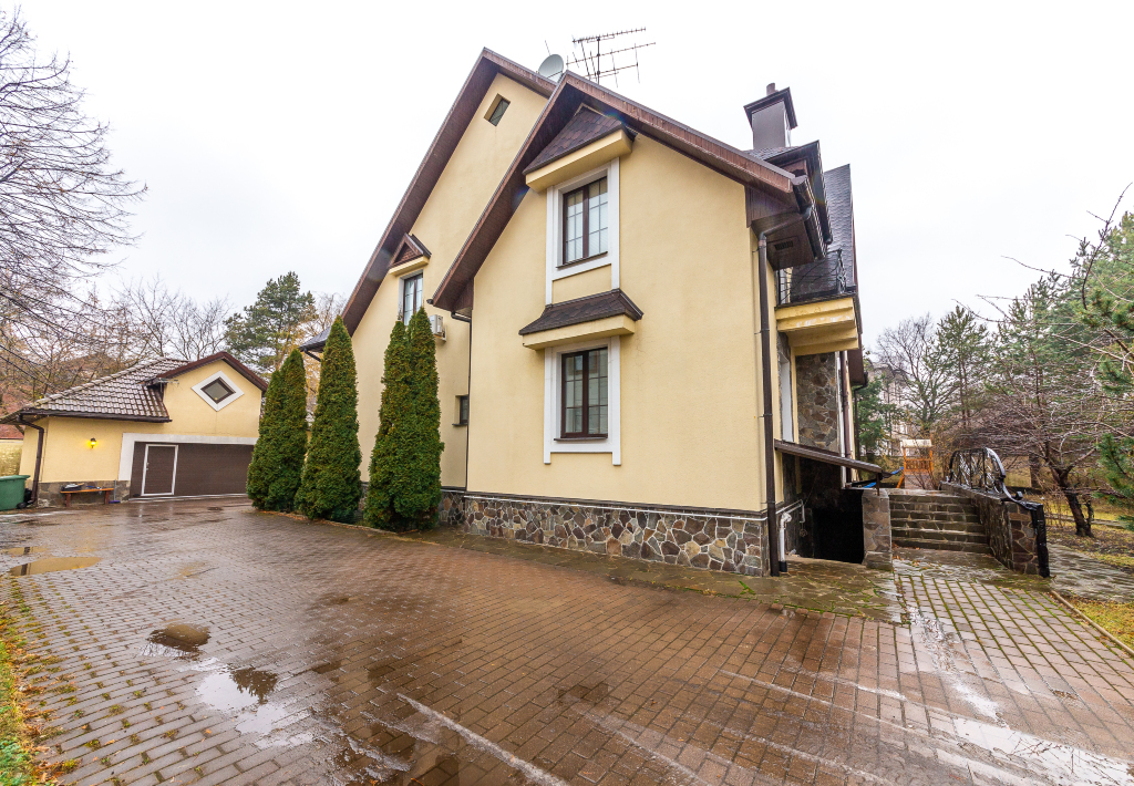Домовладение с 4 спальнями 450 м2 в посёлке Жуковка Правая сторона Фото 27