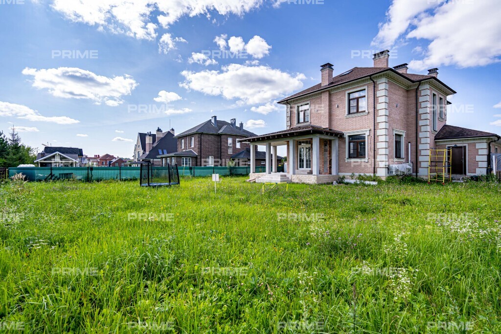 Домовладение с 4 спальнями 310 м2 в посёлке Новорижский Фото 14