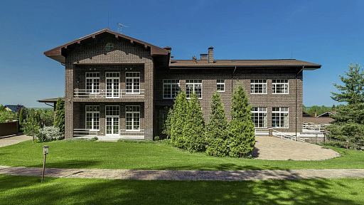 Сountry нouse with 5 bedrooms 1380 m2 in village Царское село-2