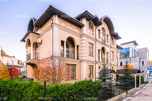 Сountry нouse with 4 bedrooms 750 m2 in village Troice-Lykovo