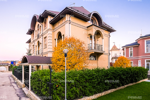 Сountry нouse with 4 bedrooms 750 m2 in village Troice-Lykovo Photo 2