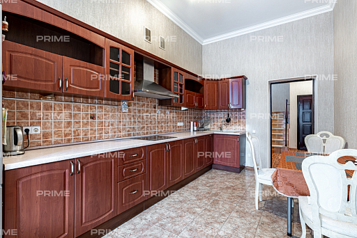 Townhouse with 4 bedrooms 270 m2 in village Novahovo Photo 5