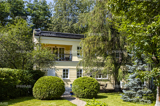 Сountry нouse with 3 bedrooms 230 m2 in village Generalskie dachi. Gorki-6
