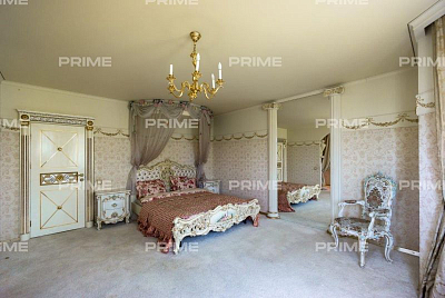 Домовладение с 4 спальнями 400 м2 в посeлке Княжье Озеро Фото 3